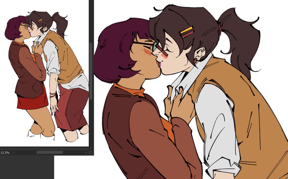 sketch of velma and marcie sharing a kiss

#rkgk