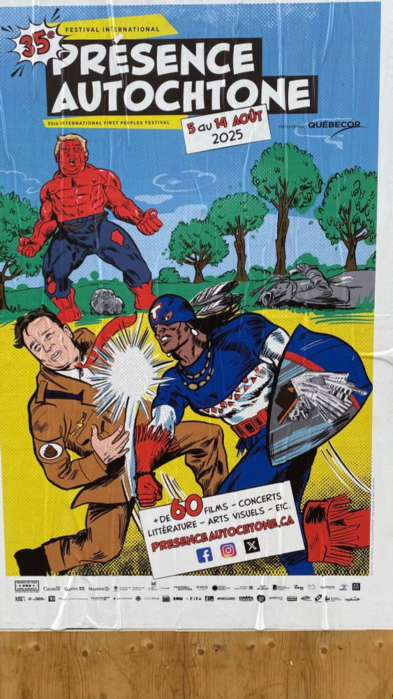 Affiche inspire des Marvels 
Un super héros indien frappe un Muskan déguisé en nazi sous les yeux de Trump dessiné en homme brique 