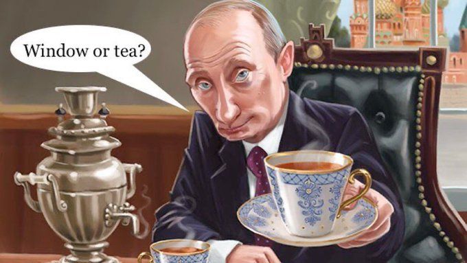 Bild 1: Karikatur Putin, der eine Tasse Tee anbietet und fragt "window or tea?" Bild 2: Karikatur von Spahn mit erschrockenem Gesicht