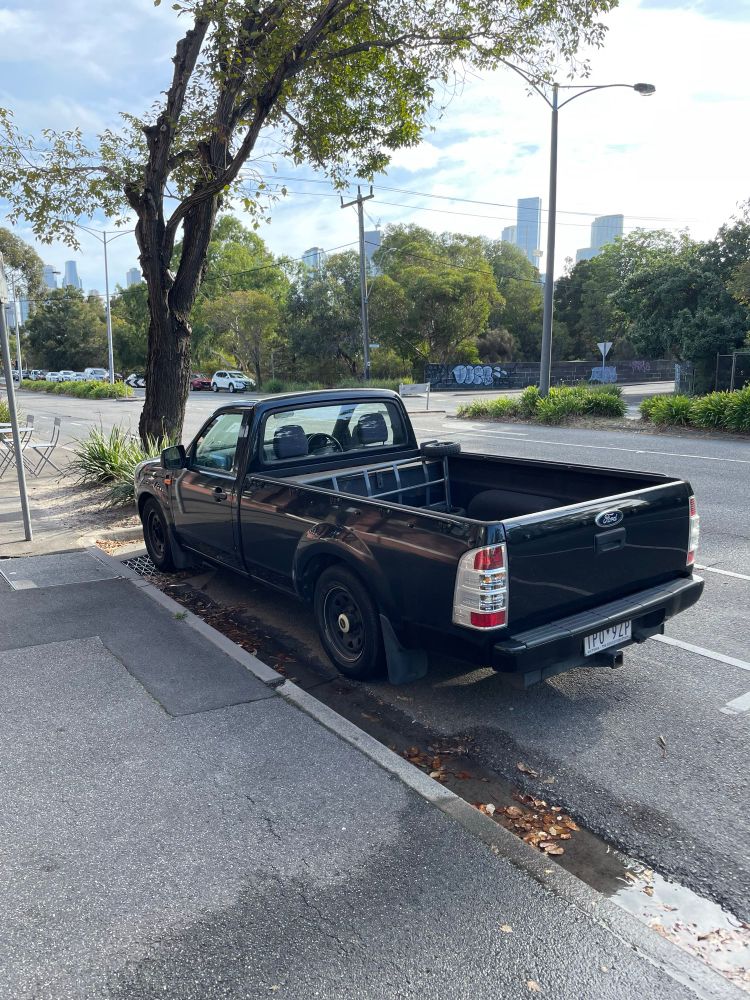 Older-model Ford Ranger. 