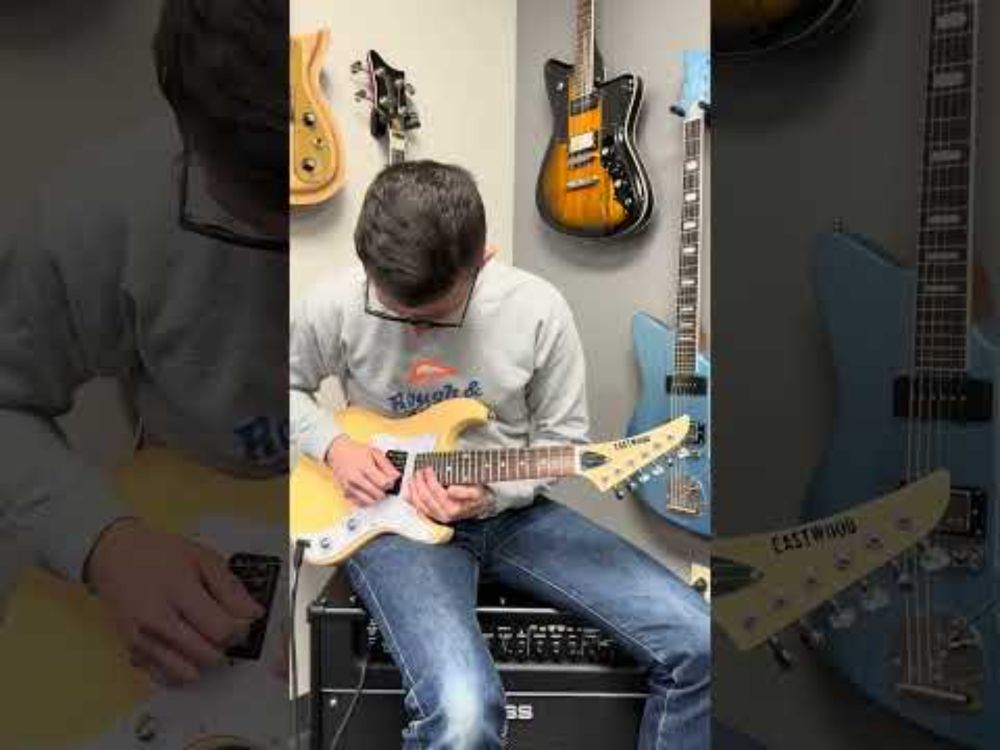 The Eastwood Octave Guitar - like playing a guitar with a capo on the 12th fret! #EastwoodGuitars