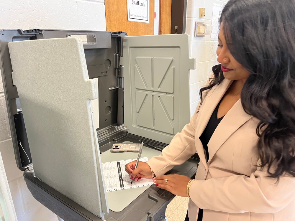Aurin Chowdhury casts her vote in the 2025 Minneapolis municipal election