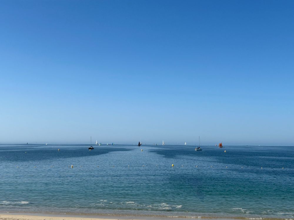 Beach south of benedot 