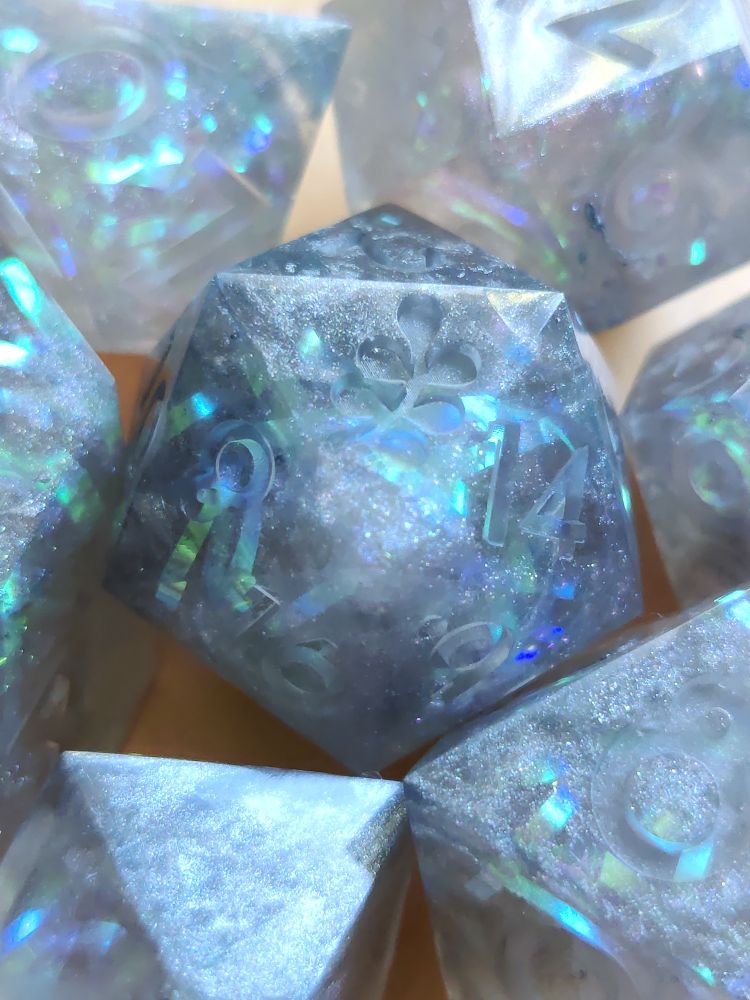 close up on the d20