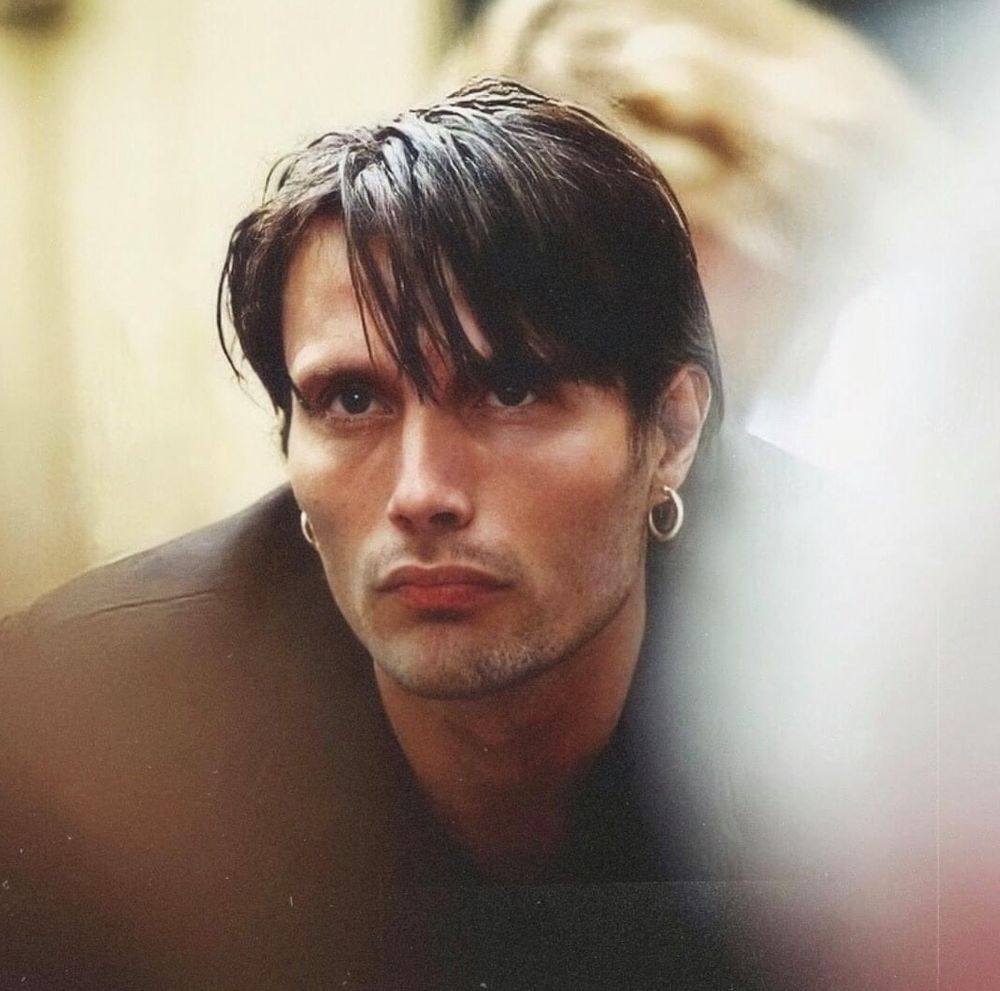 white man with brown hair