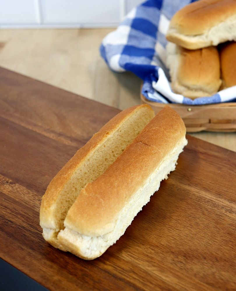 Split top bun the uk likes to think is a hotdog bun but is just a pain in the ass to use