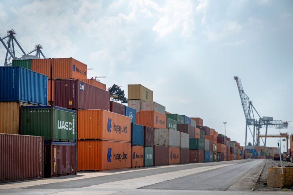 Canada will remove its retaliatory tariffs on a long list of US products that comply with the existing North American trade deal, seeking to lower tensions with the White House.
