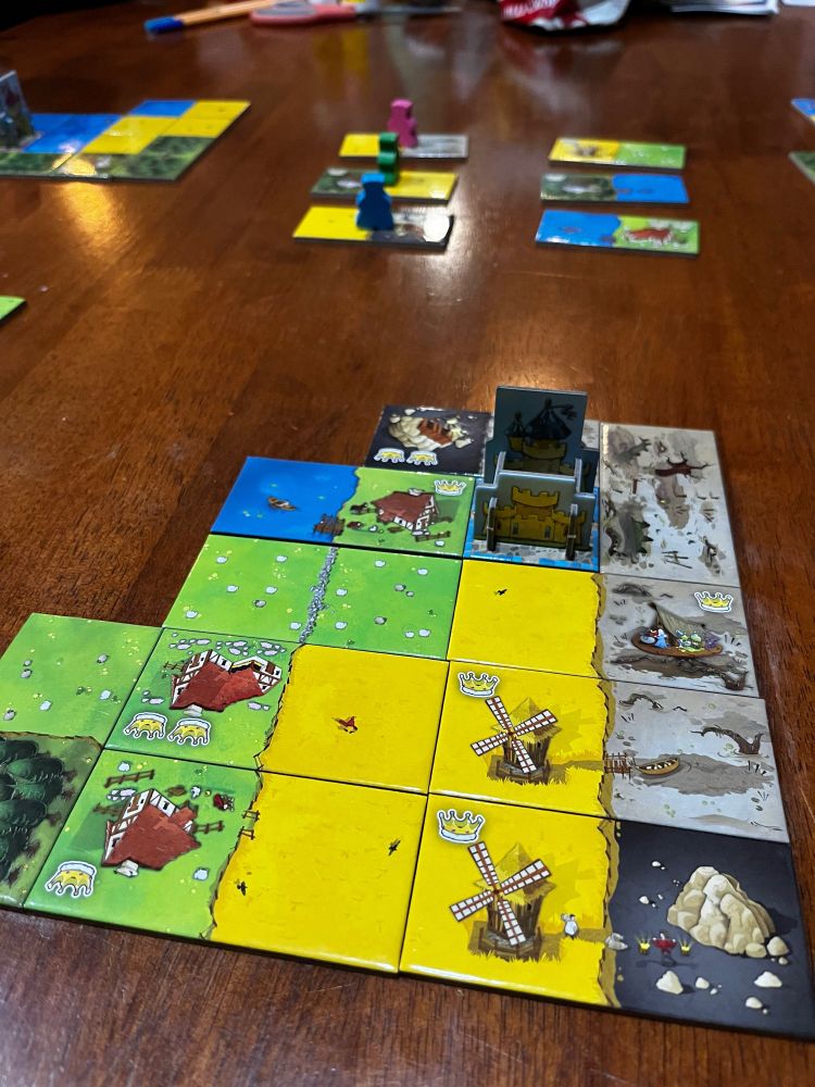 Kingdomino being played