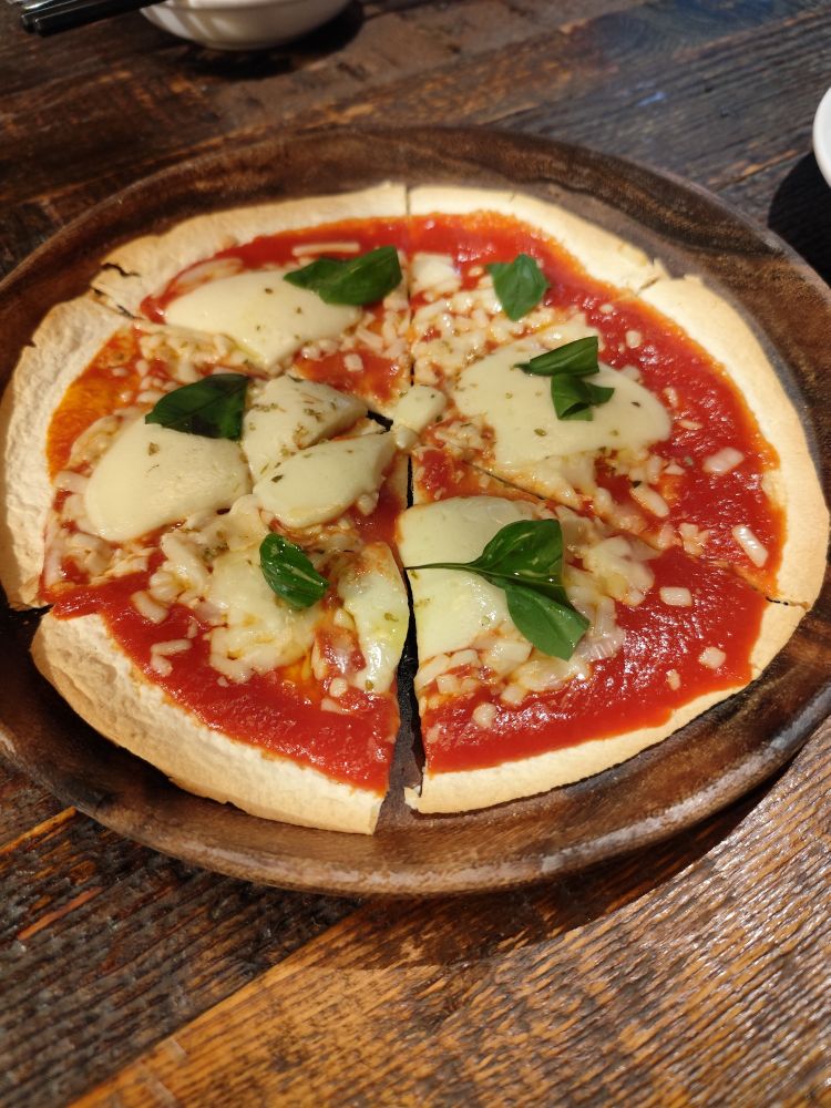 マルゲリータピザ