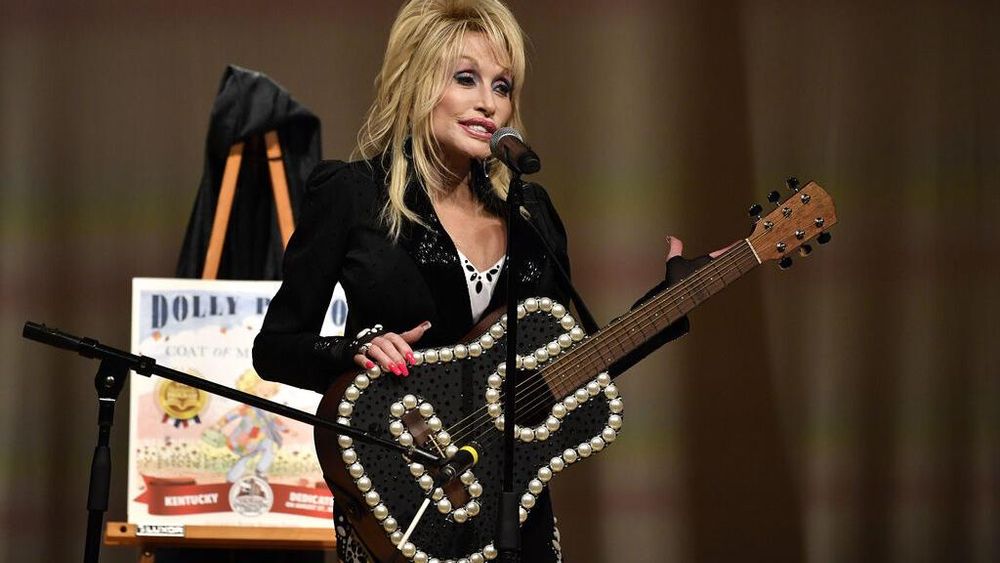 Even her biggest fans have trouble choosing Dolly Parton’s greatest hit.