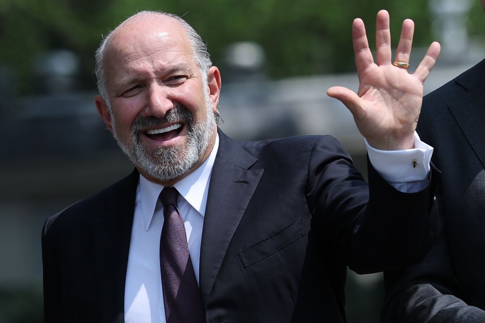 Lutnick was once a neighbor of the deceased criminal, and real estate records reveal Epstein's role in transactions involving his property.