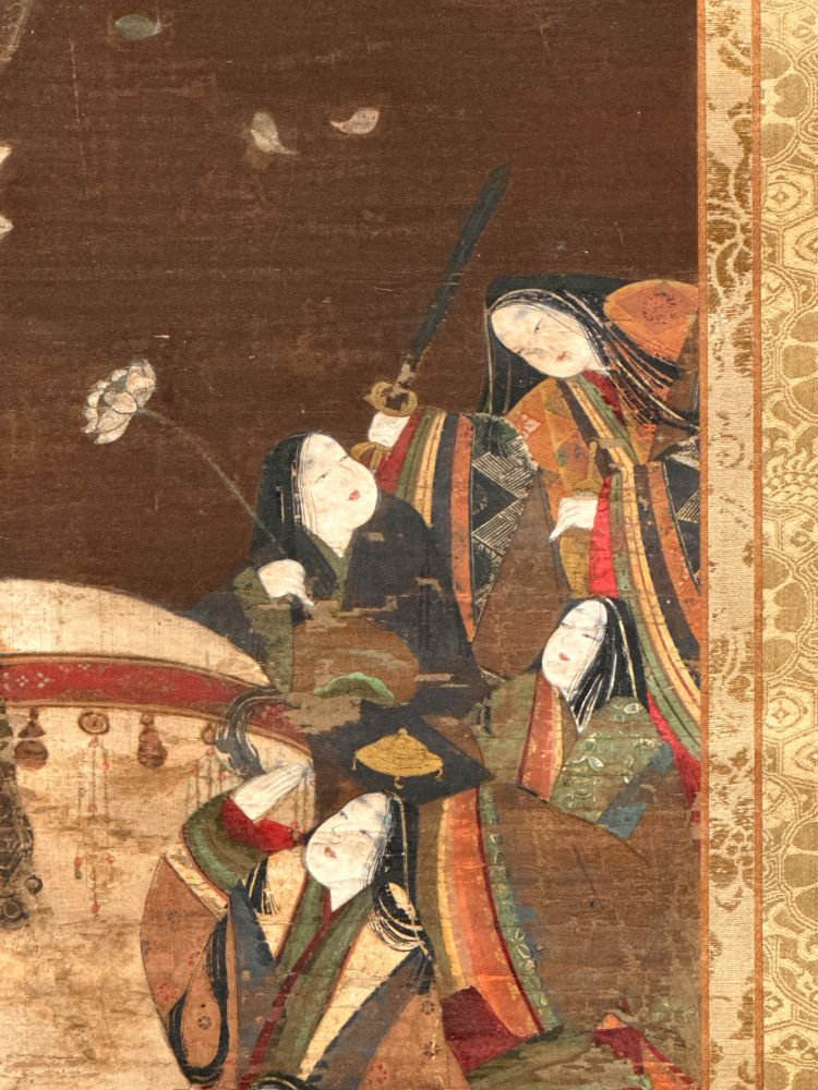 《普賢十羅刹女像》　部分

この絵の十羅刹女は日本の装束。十二単で剣を振り上げる羅刹女良い。