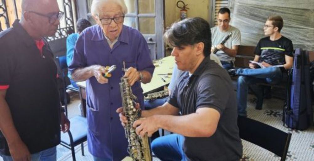 Maestro José Vieira Filho: aos 93 anos, um artesão da música e da alma - #Colabora