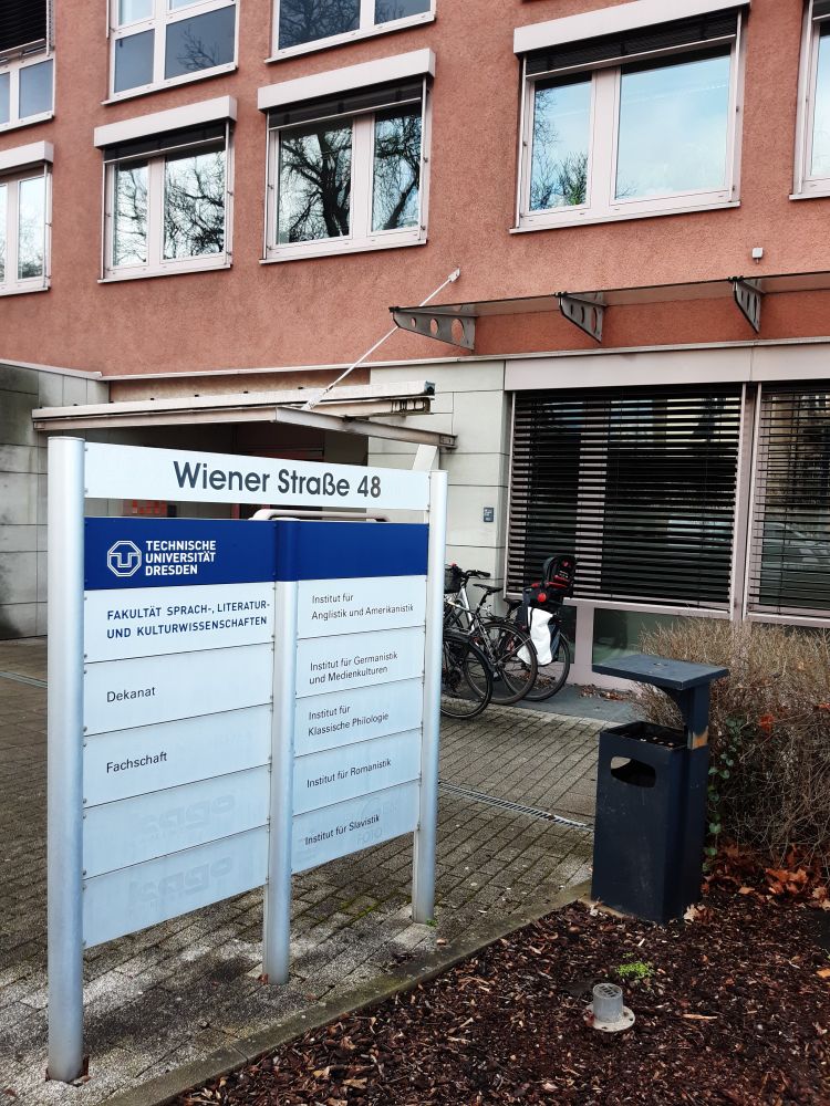 Schild Wiener Straße, Fakultät SLK, TUD