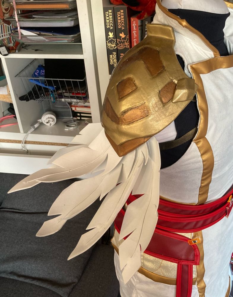 Shoulder !! There is one detail on these that only I will ever notice but oh well