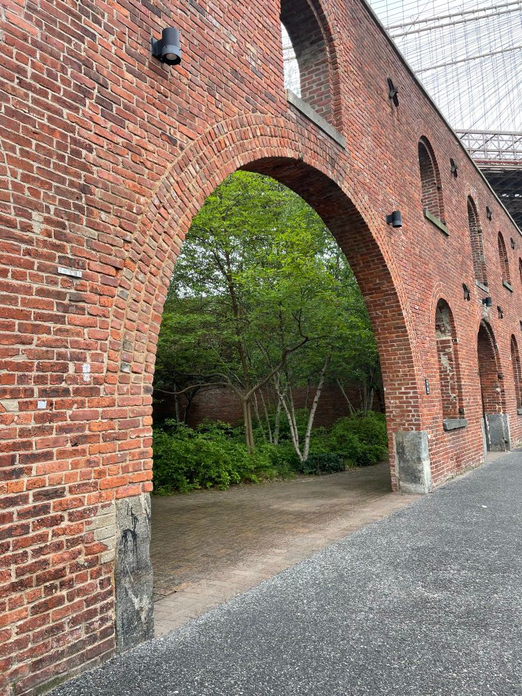 Random courtyard in Brooklyn along the East River 