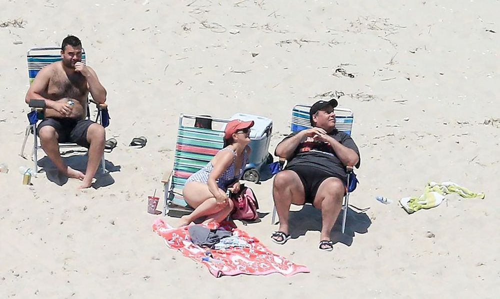 Chris Christie with his family on a closed beach in 2017 during a state government shutdown.