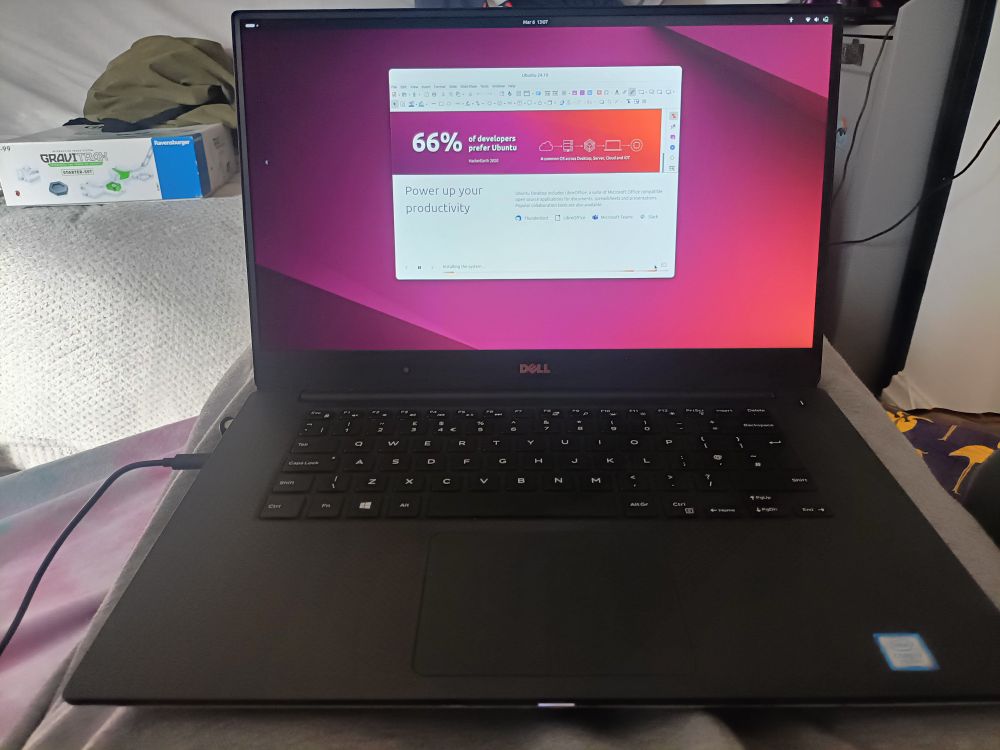 Dell precision 5520 running Ubuntu installer 