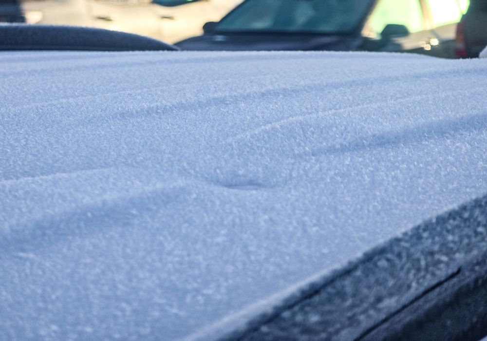Fosted hail dent