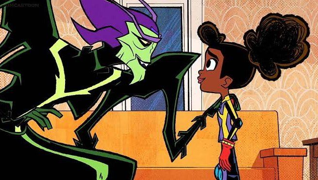 Homem Molecular conversando com a Garota da Lua. Ele está abaixado apoiando a mão no ombro dela, os dois sorriem