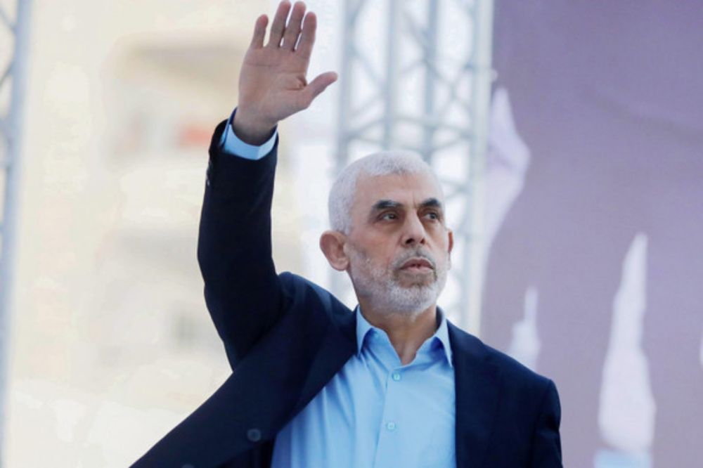 Hamas refuses 'more talks' and calls for Biden's ceasefire deal to be implemented