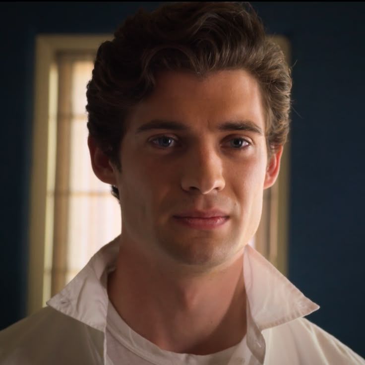 David Cornswet about 35 years old.