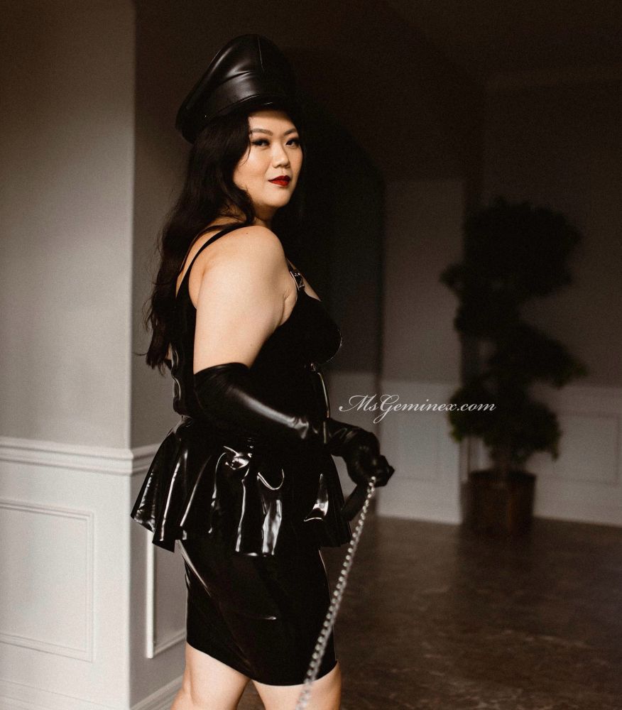 Ms Geminex in black latex dress POV as her collared and leashed submissive. 
