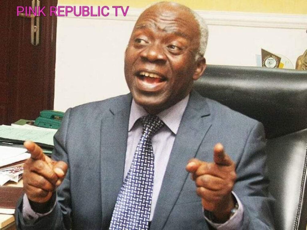 BOBRISKY: WHY I DIDN'T FILE CHARGES AGAINST VERY-DARKMAN- FALANA. (PHOTO).