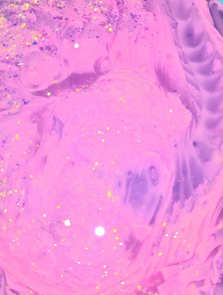 A soarkly pink and purple silicone swirl