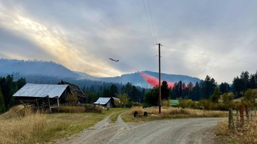 Evacuations ordered for people living near Goosmus Fire