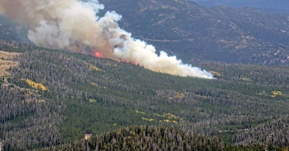 Mandatory wildfire evacuations grow for Crystal Lakes area in northern Colorado