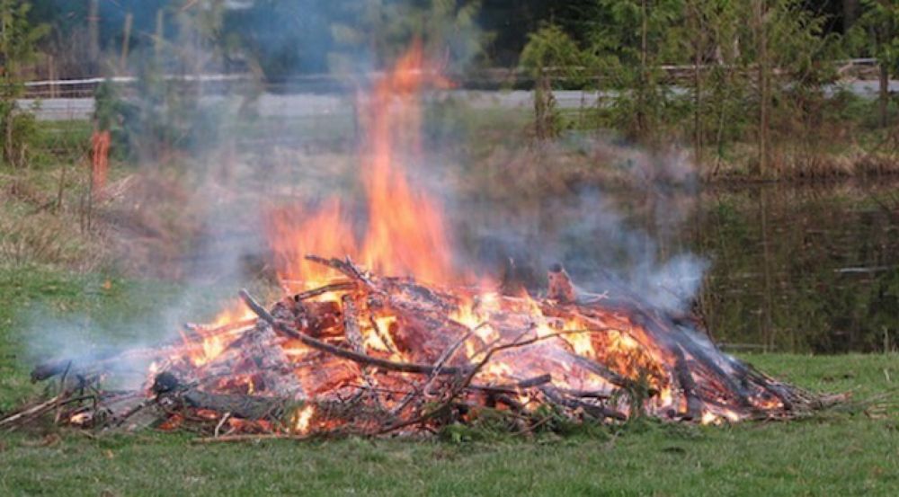 Smoke from pile burning will be visible in Sun Peaks area - Kamloops News