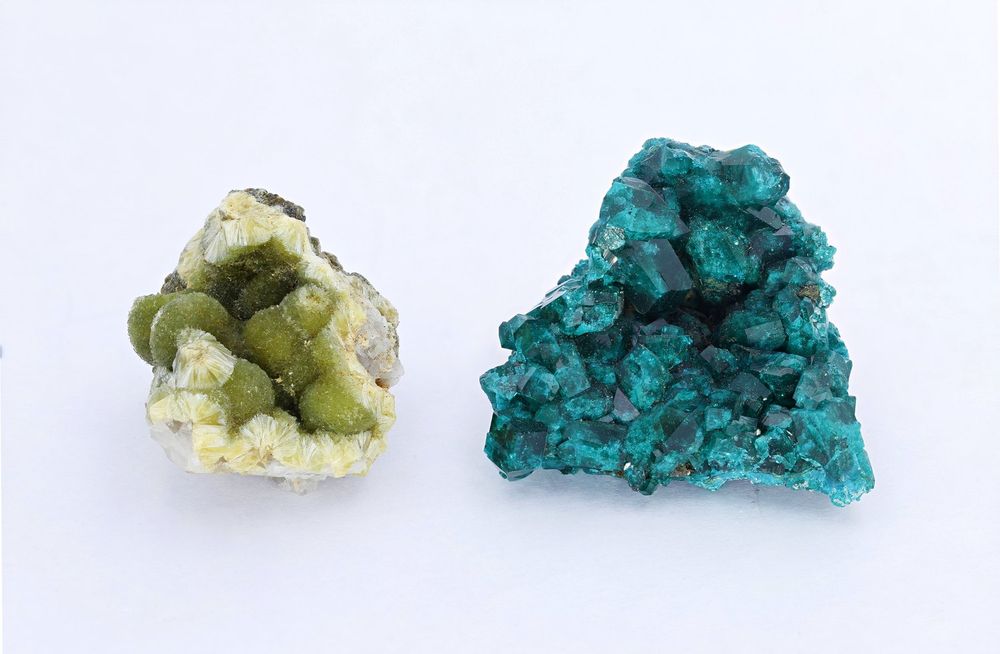 Vote in MinCup24 R3M2 Wavellite vs Dioptase — Mineral Cup