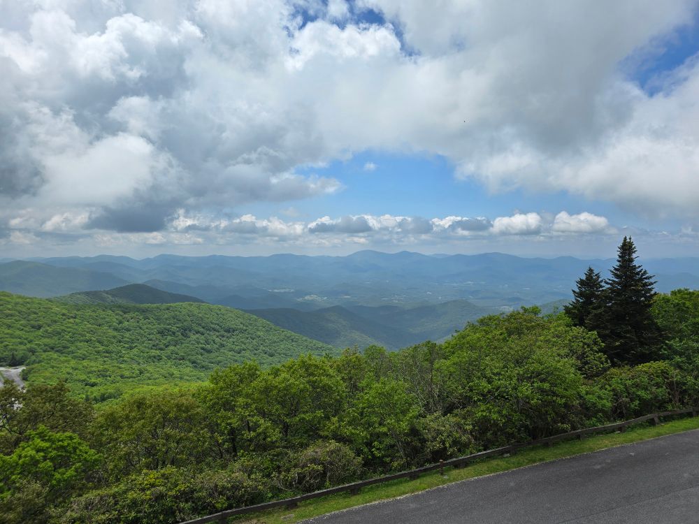 A view of the valley as seen from the observation post at the top of Brasstown Bald, the tallest mountain in Georgia.  
