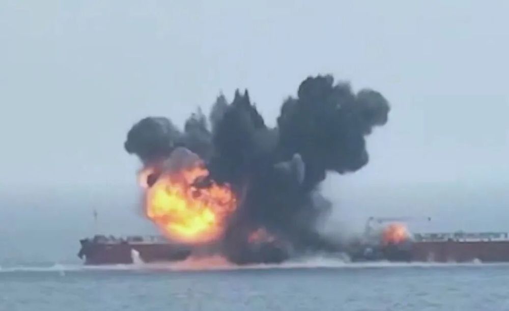 Boat exploding 