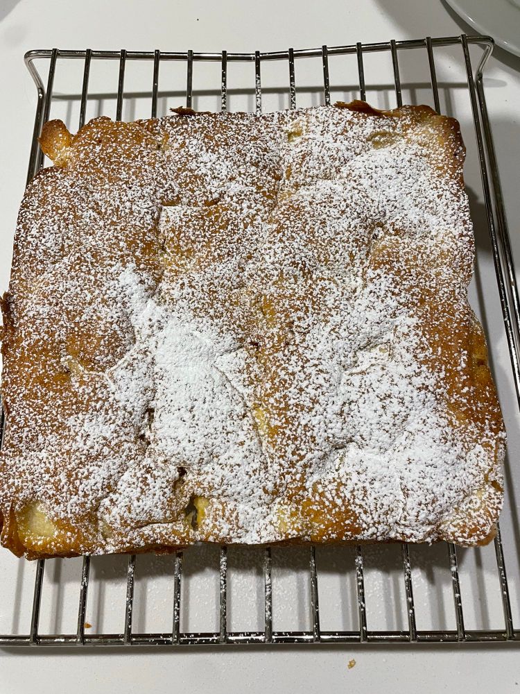 Apple cake 