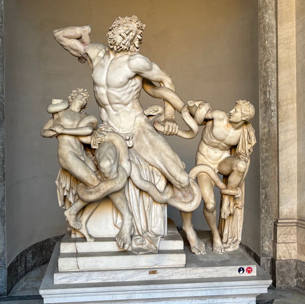 Laocoon et ses fils tues par le serpent