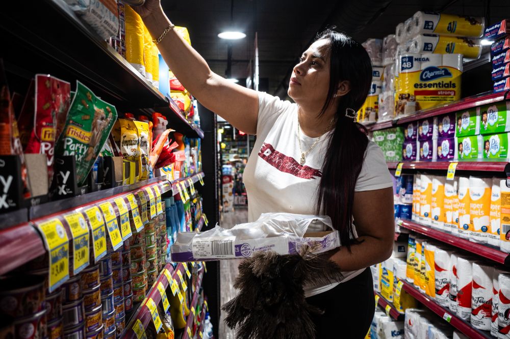Super Jams Neighborhood Supermarket opens in Haughville.