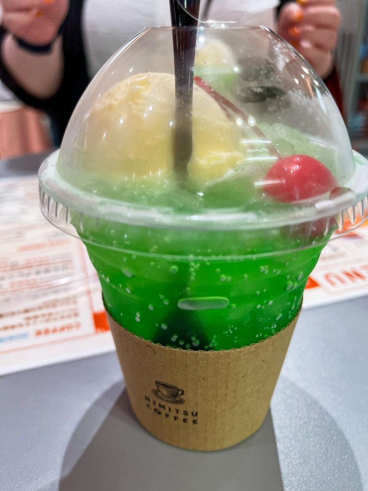 涙のクリームソーダ