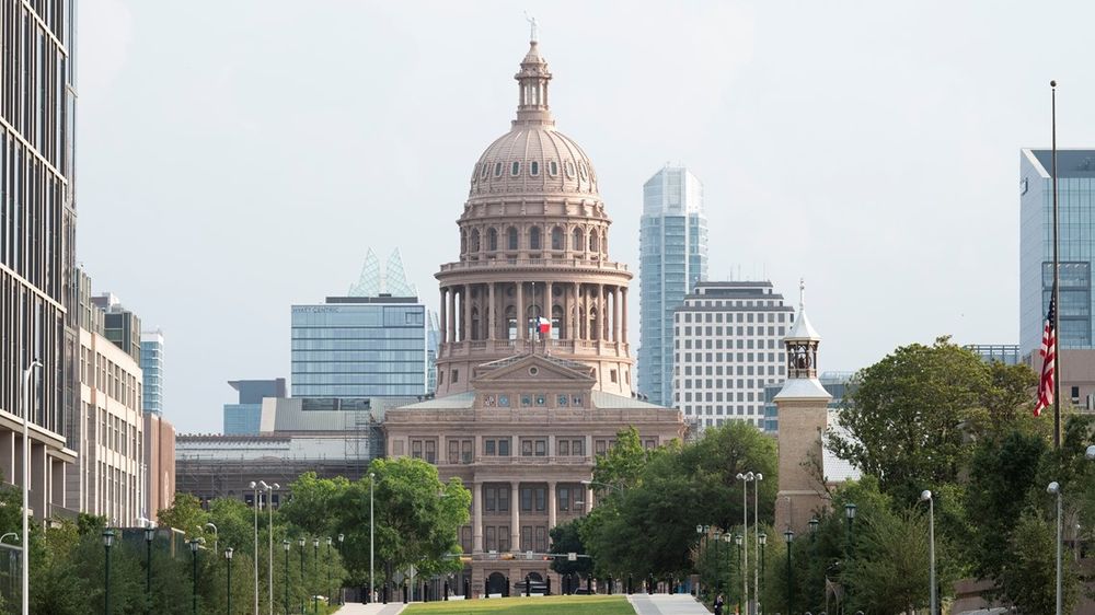 This isn't the first time Texas politicians have fled across state lines amid legislative battles under the pink dome.