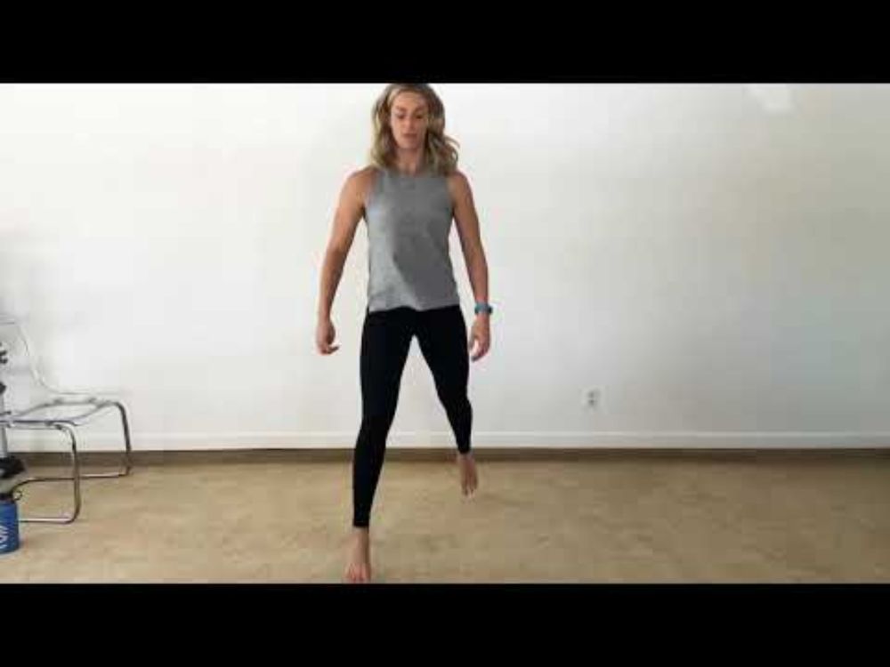 Jumping lunge to squat