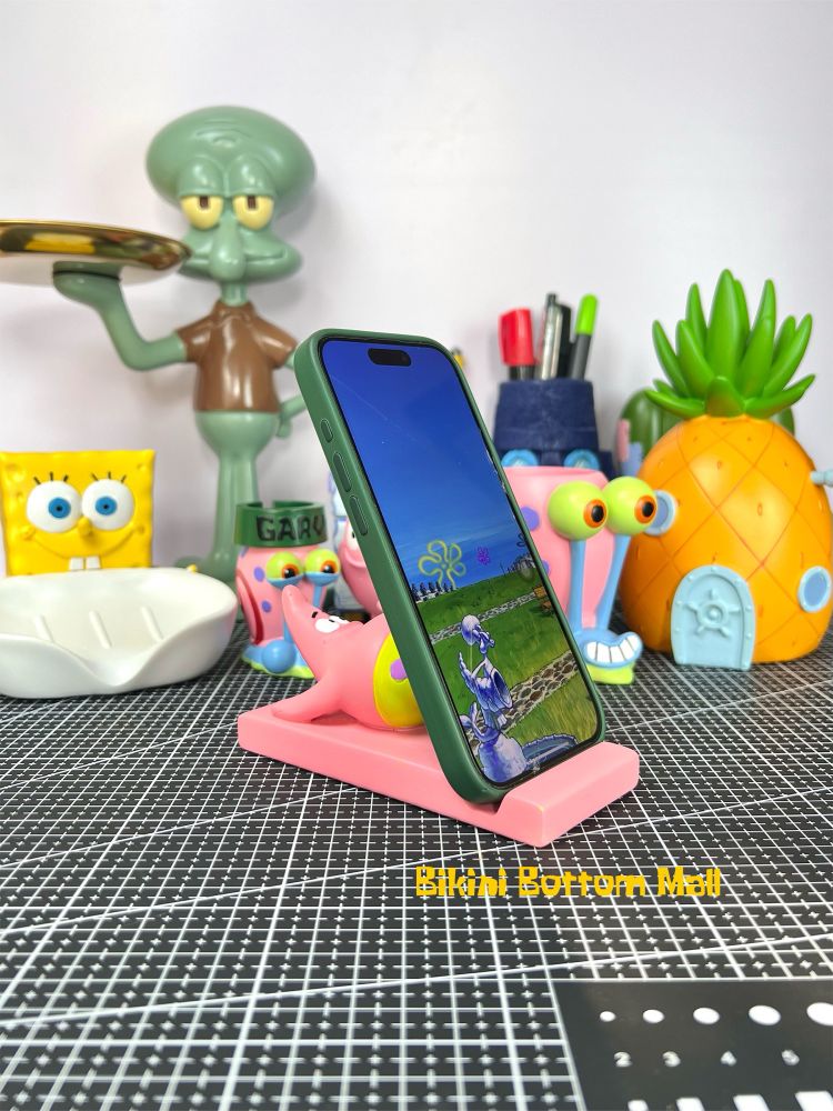 Patrick star working out phone stand