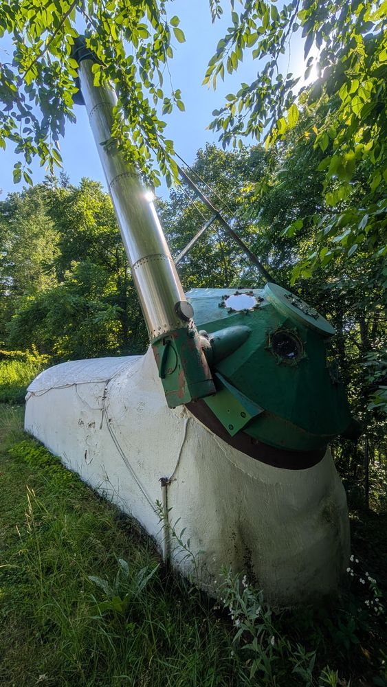 Hartness’s custom designed and built telescope