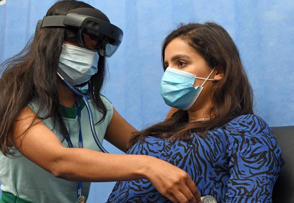 Dr Risheka Walls shares a patient interaction with students virtually using the Microsoft HoloLens headset at Imperial College London, UK