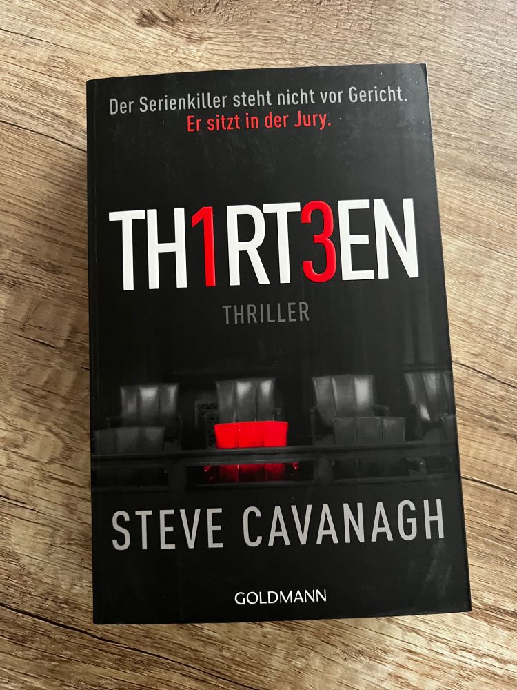 Buch Thirteen von Steve Cavanagh.