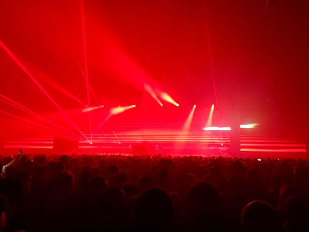 Image of Underworld playing live.
