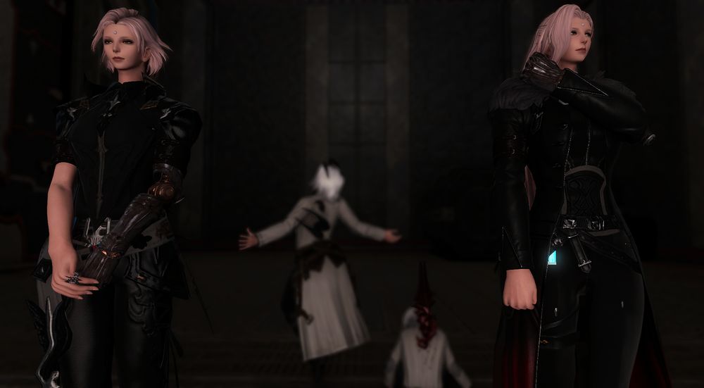 Maia Wiol, a Garlean player character, pictured twice. On the left is Maia who escaped Garlemald, and on the right is Maia who steeled her mind and became loyal soldier. Behind them are the respective versions of the final moments of their mentors.