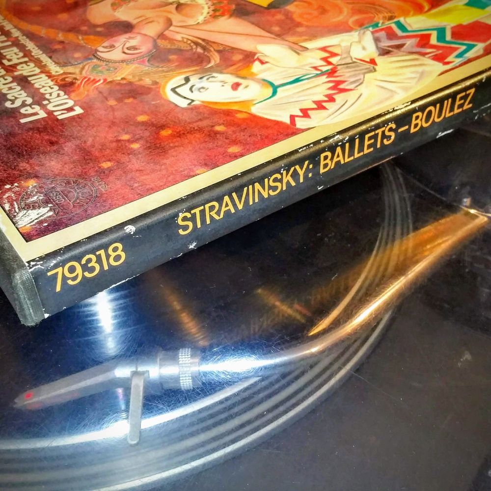 spine view "79318 Stravinsky: Ballets - Boulez" on the 1978 CBS Masterworks 3xLP Box
