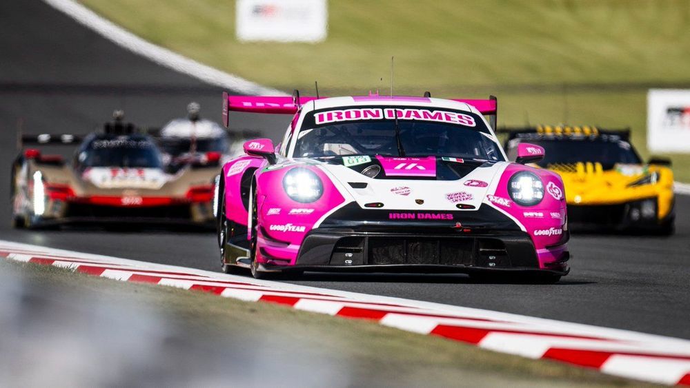The Iron Dames Porsche at Fuji's WEC race in 2025