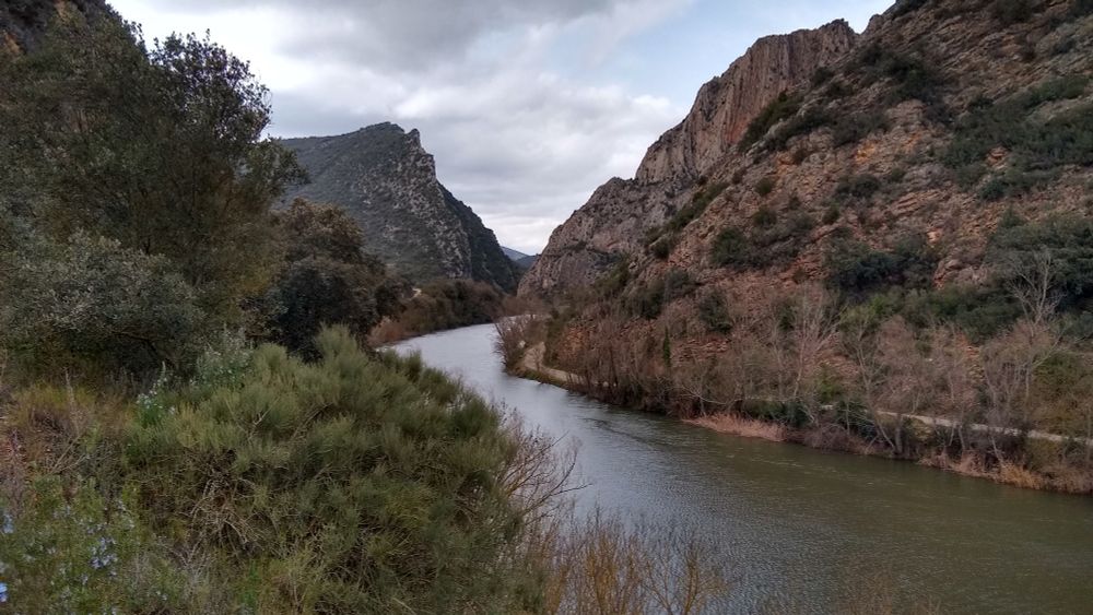 El Segre camí del Congost del Mu.
